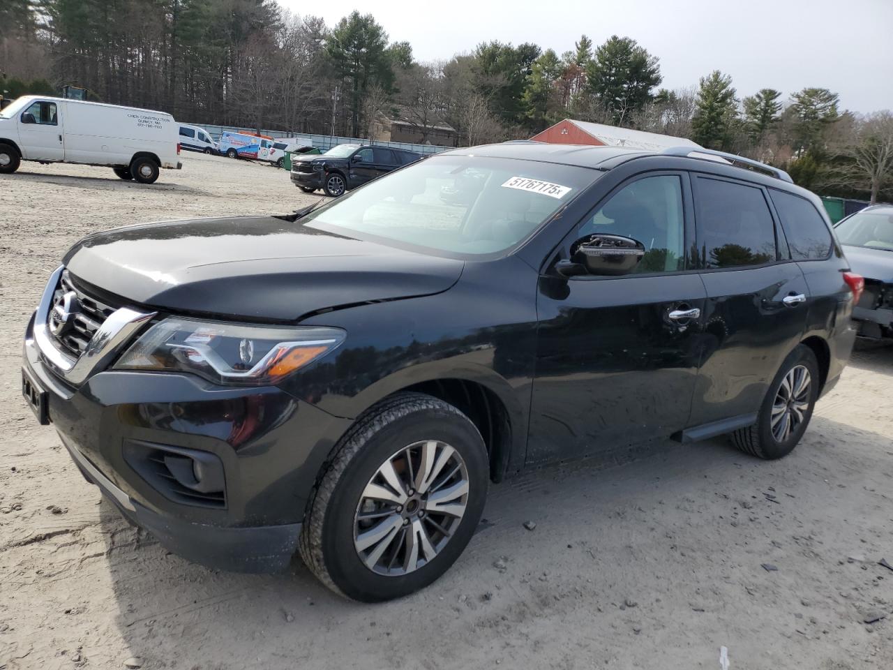NISSAN PATHFINDER 2017