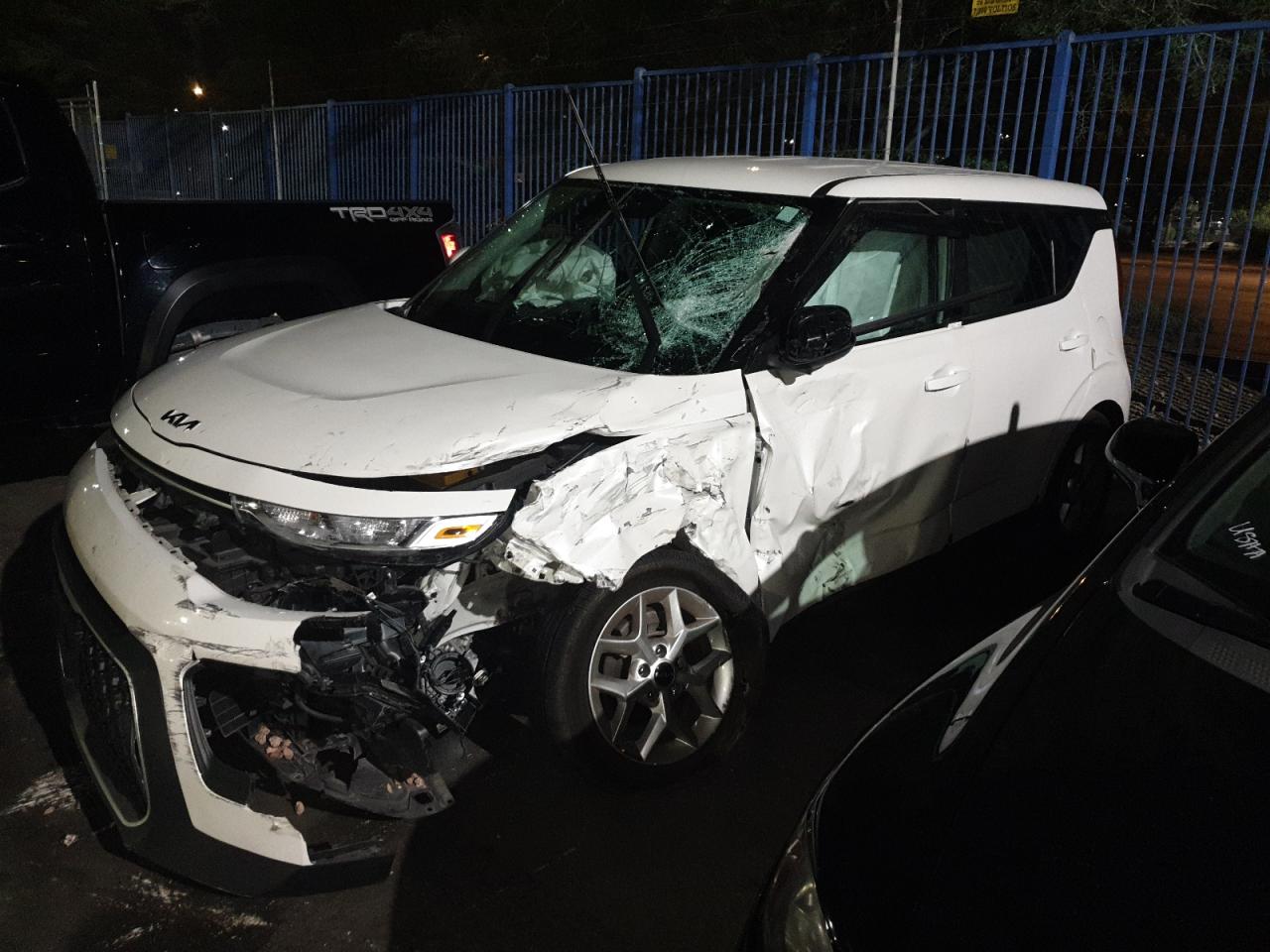 KIA SOUL LX 2022