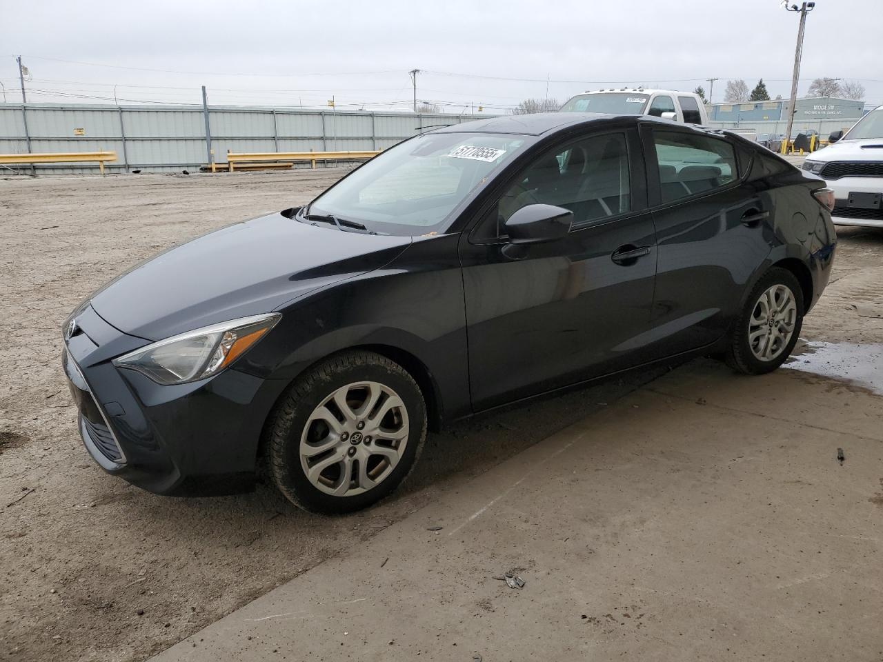 TOYOTA YARIS IA 2018