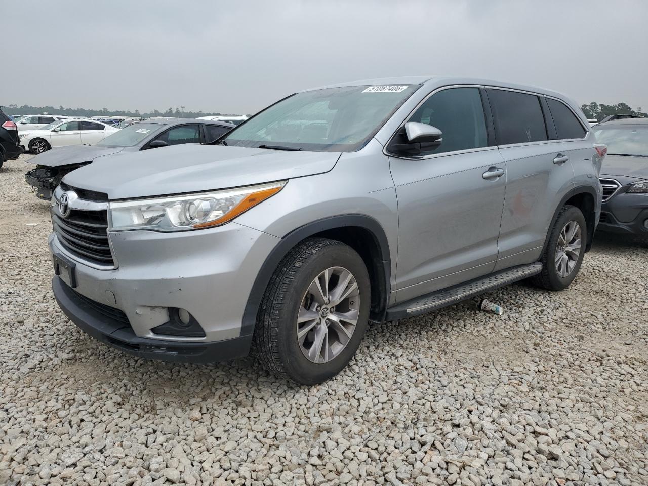 TOYOTA HIGHLANDER 2016