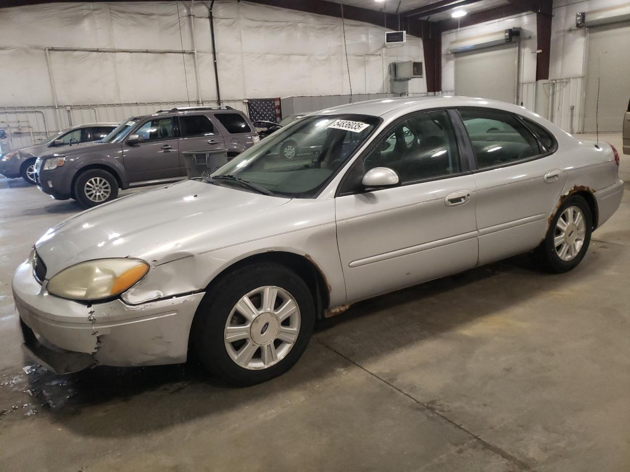 FORD TAURUS SEL 2005