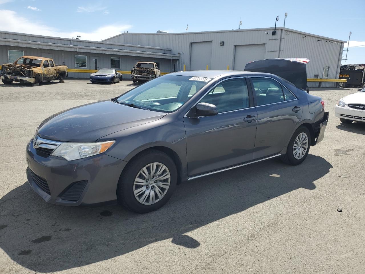TOYOTA CAMRY BASE 2012