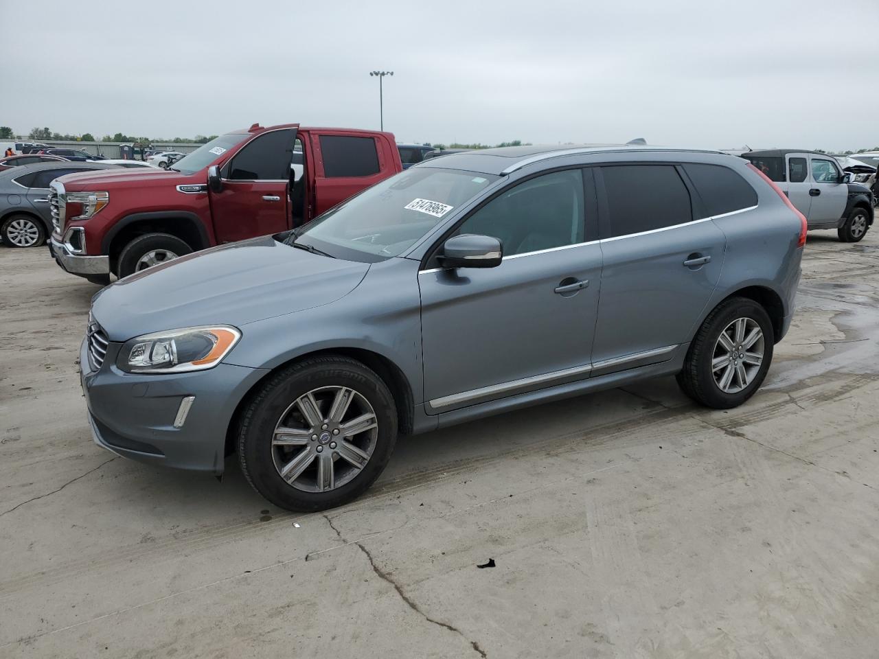 VOLVO XC60 T5 IN 2017