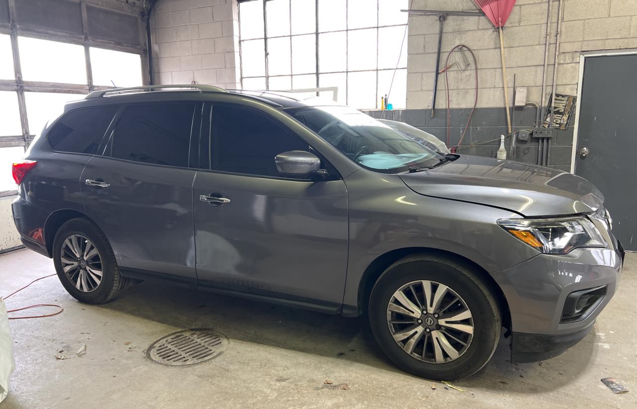NISSAN PATHFINDER 2018