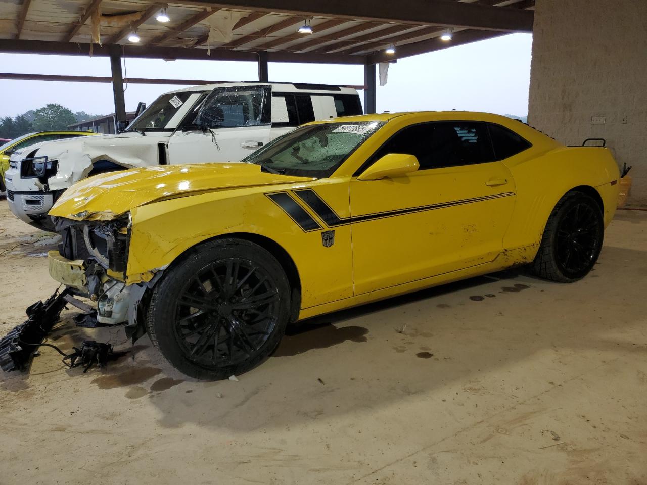 CHEVROLET CAMARO LS 2011