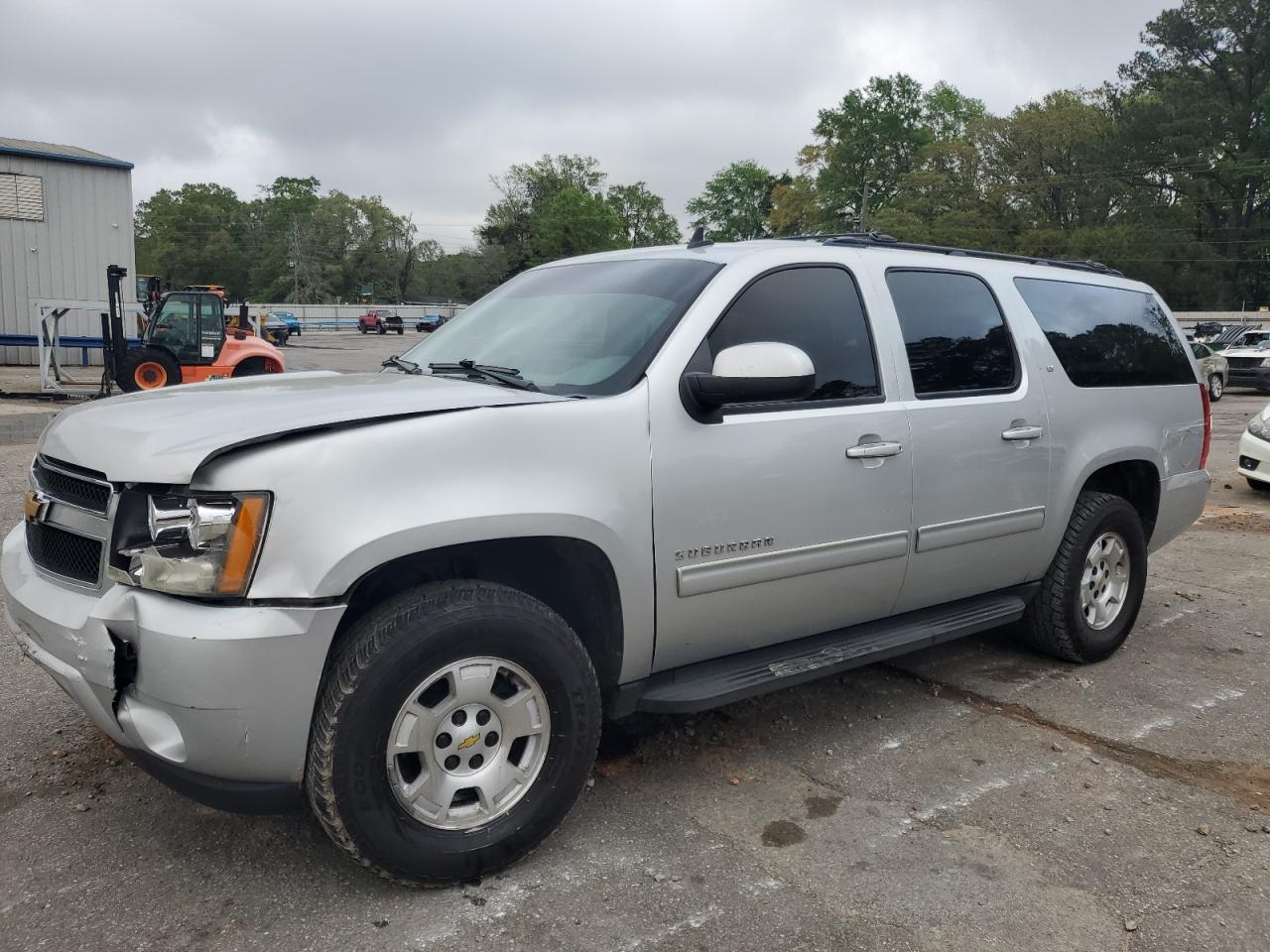 CHEVROLET SUBURBAN 2012