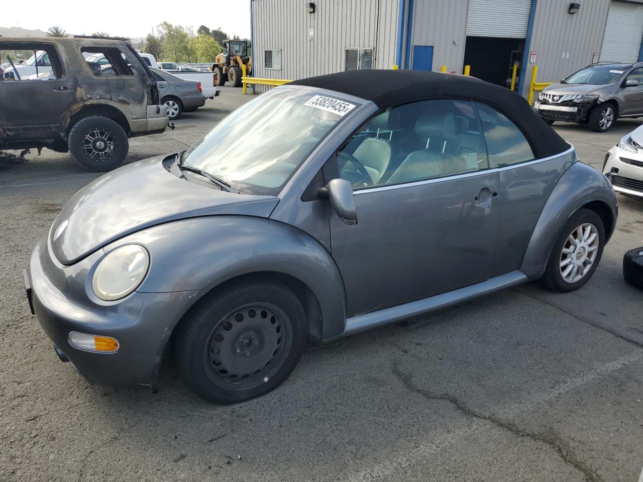 VOLKSWAGEN NEW BEETLE 2004