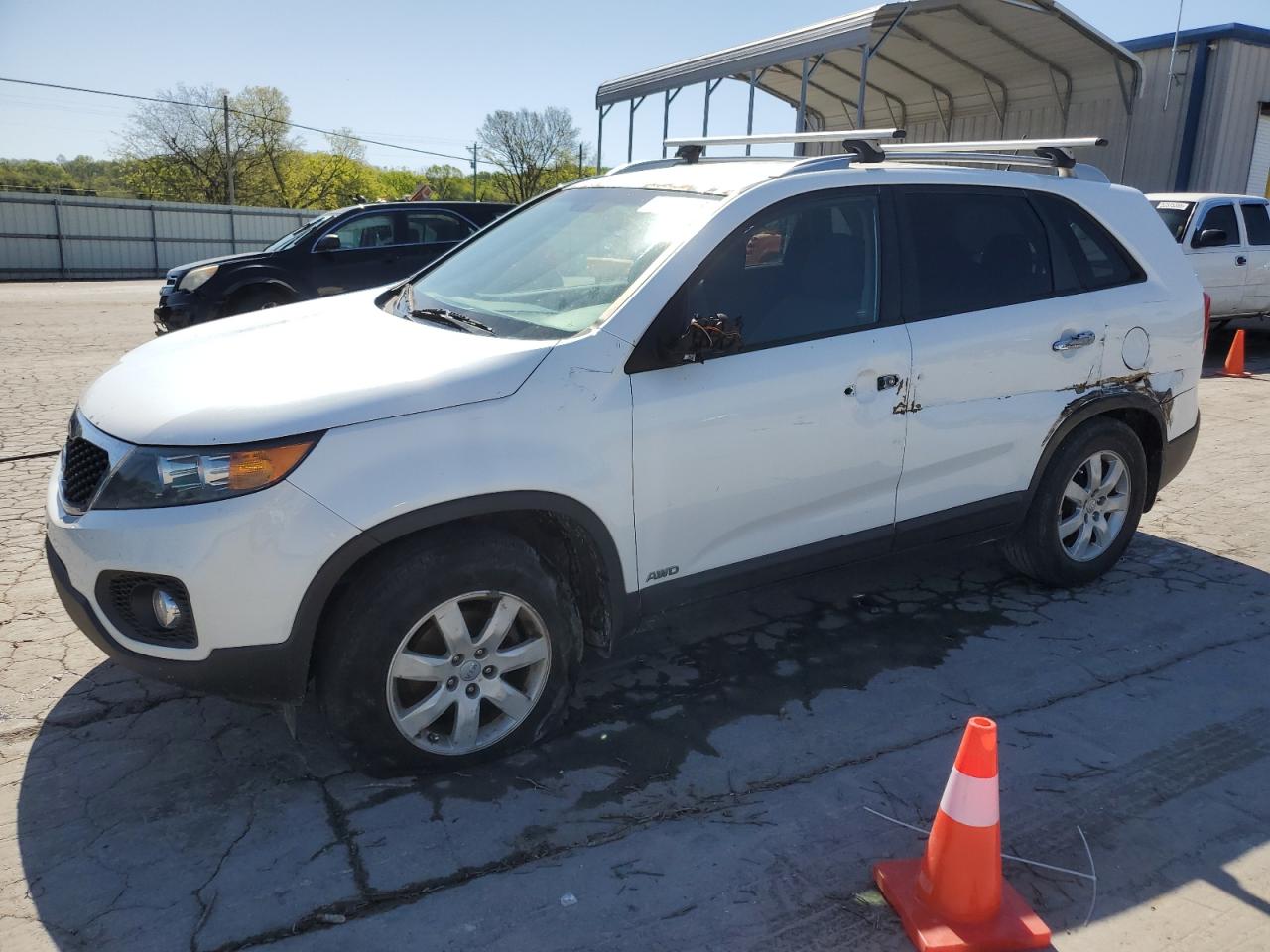 KIA SORENTO LX 2013