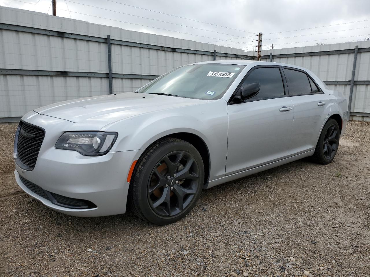CHRYSLER 300 2023