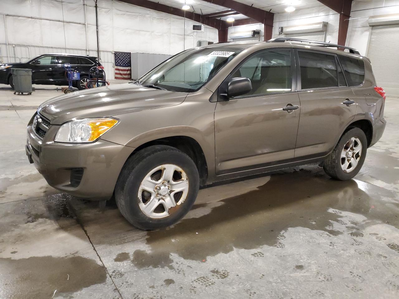 TOYOTA RAV4 2011