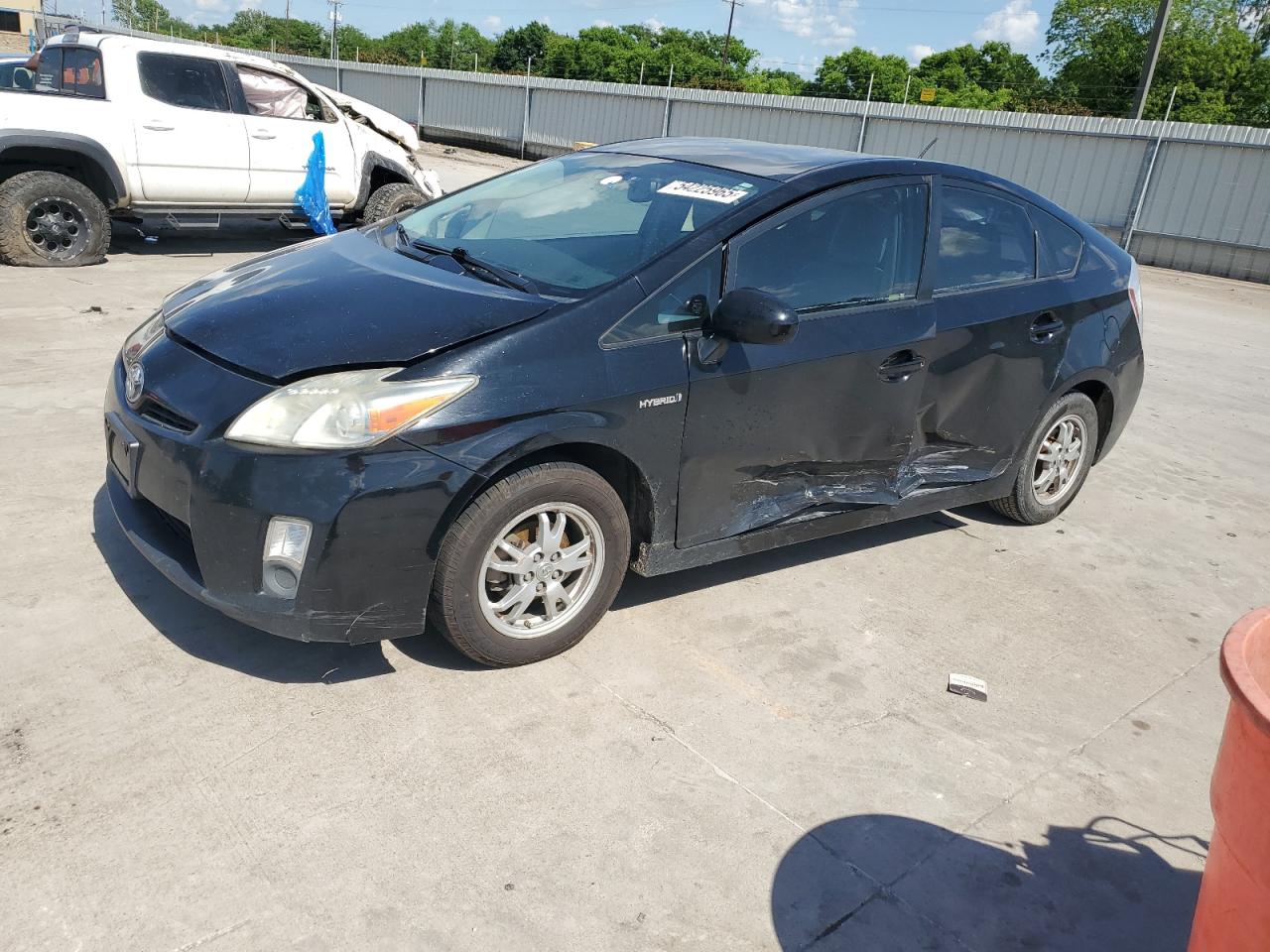 TOYOTA PRIUS 2011