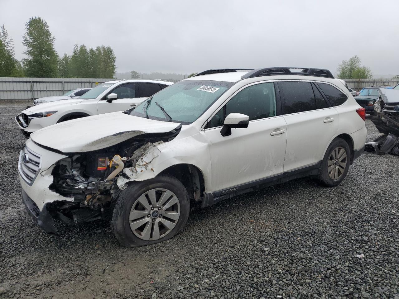 SUBARU OUTBACK 2015