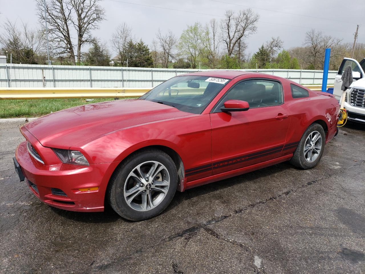FORD MUSTANG 2013