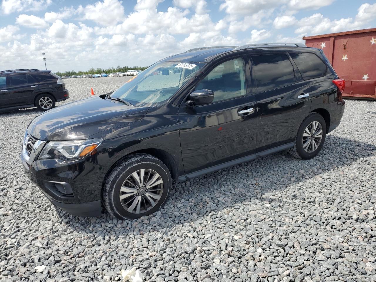 NISSAN PATHFINDER 2018