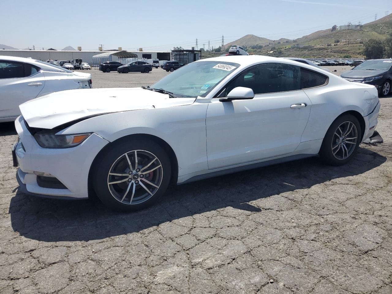 FORD MUSTANG 2015