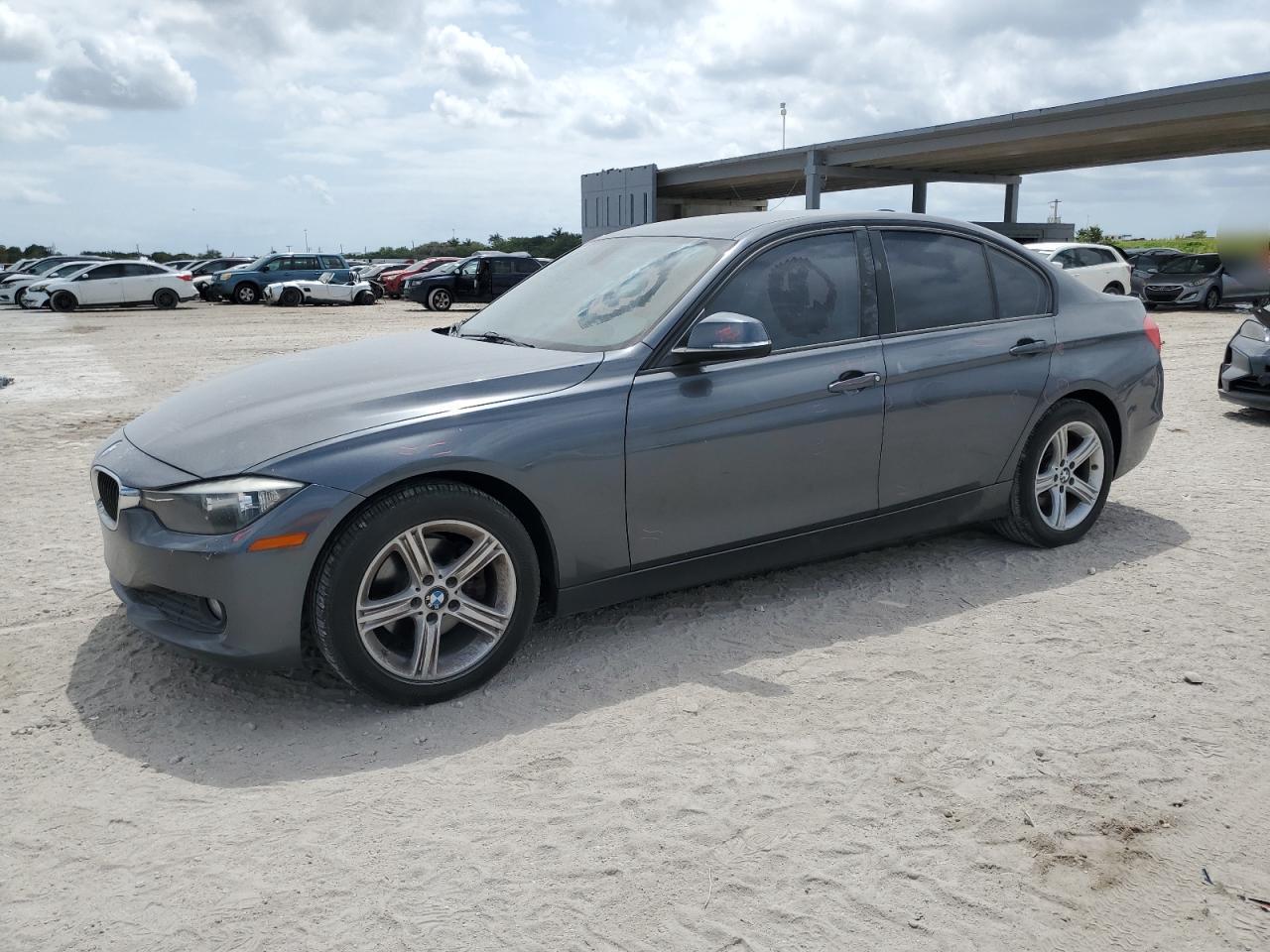 BMW 320 I 2014