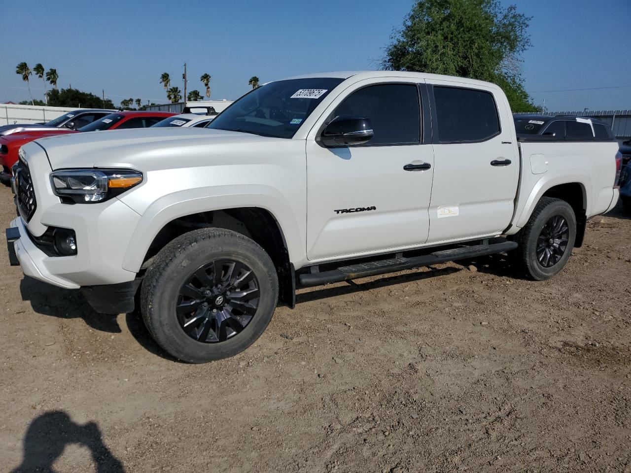 TOYOTA TACOMA DOU 2023