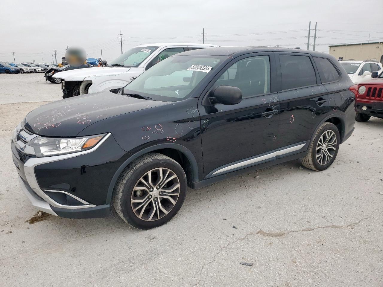 MITSUBISHI OUTLANDER 2018