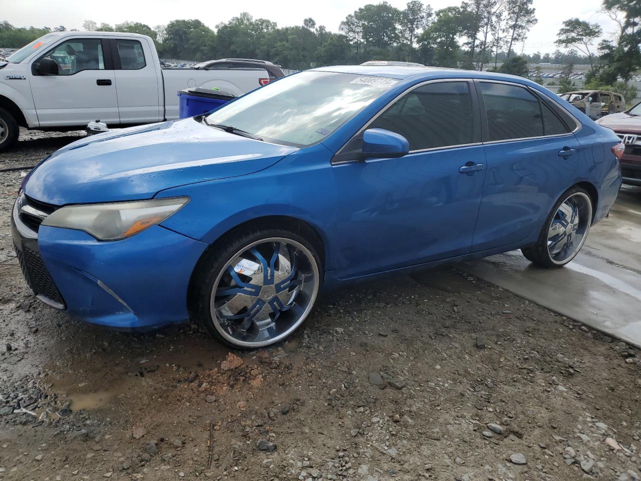 TOYOTA CAMRY LE 2016