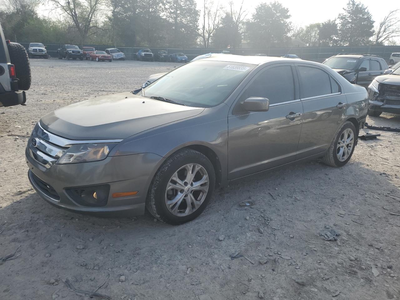FORD FUSION SE 2012