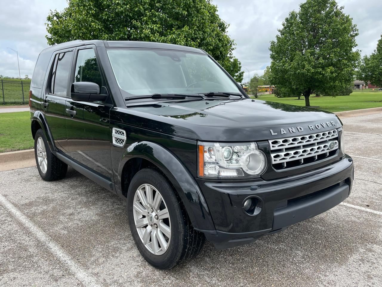 LAND ROVER LR4 HSE 2013