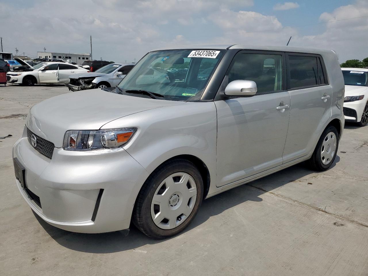 TOYOTA SCION XB 2009