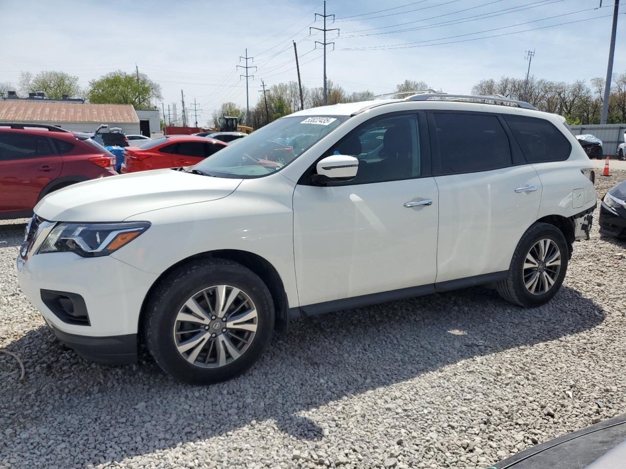 NISSAN PATHFINDER 2017