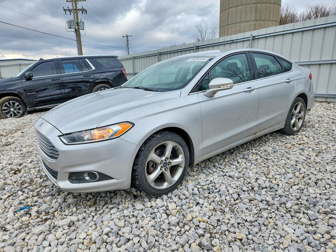 FORD FUSION 2016
