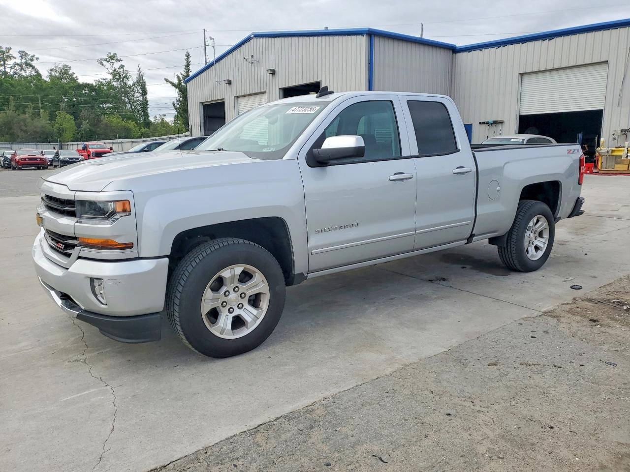 CHEVROLET SILVERADO 2017