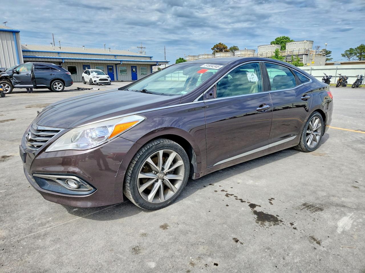 HYUNDAI AZERA 2016