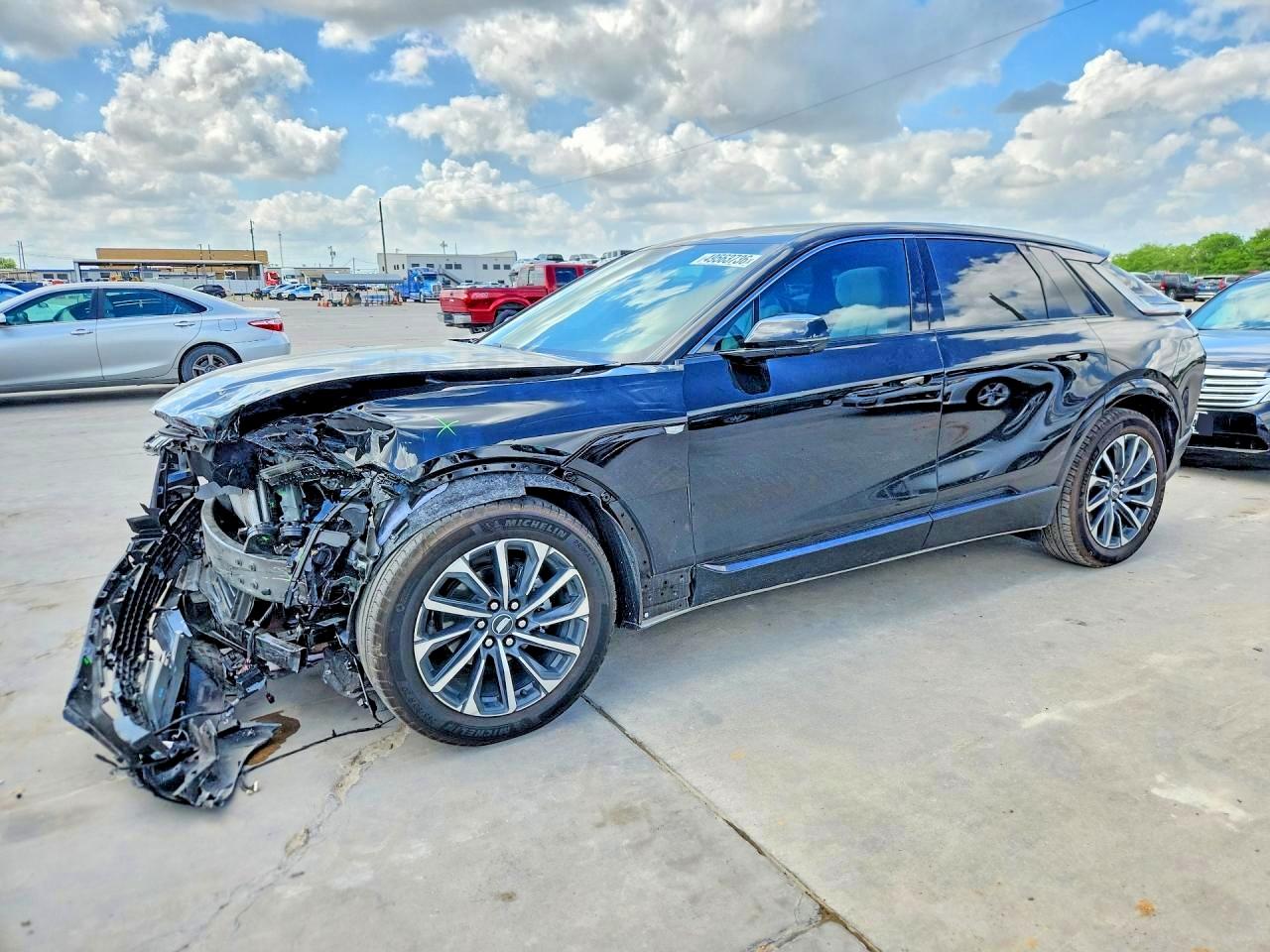 CADILLAC LYRIQ 2024