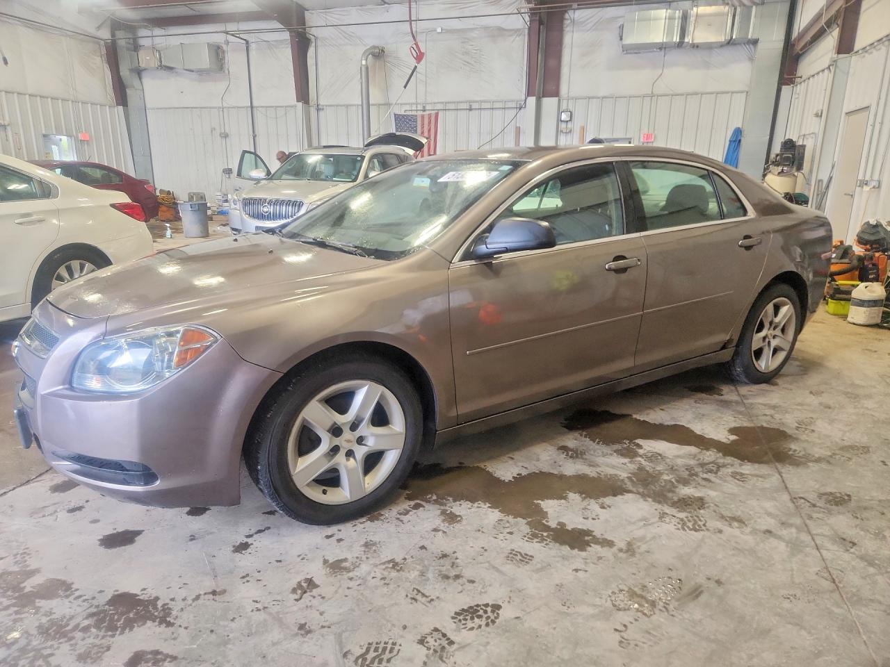 CHEVROLET MALIBU 2011