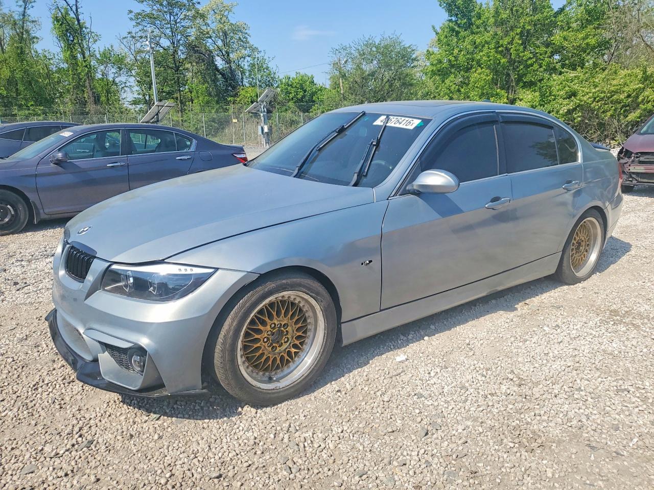 BMW 330 2006