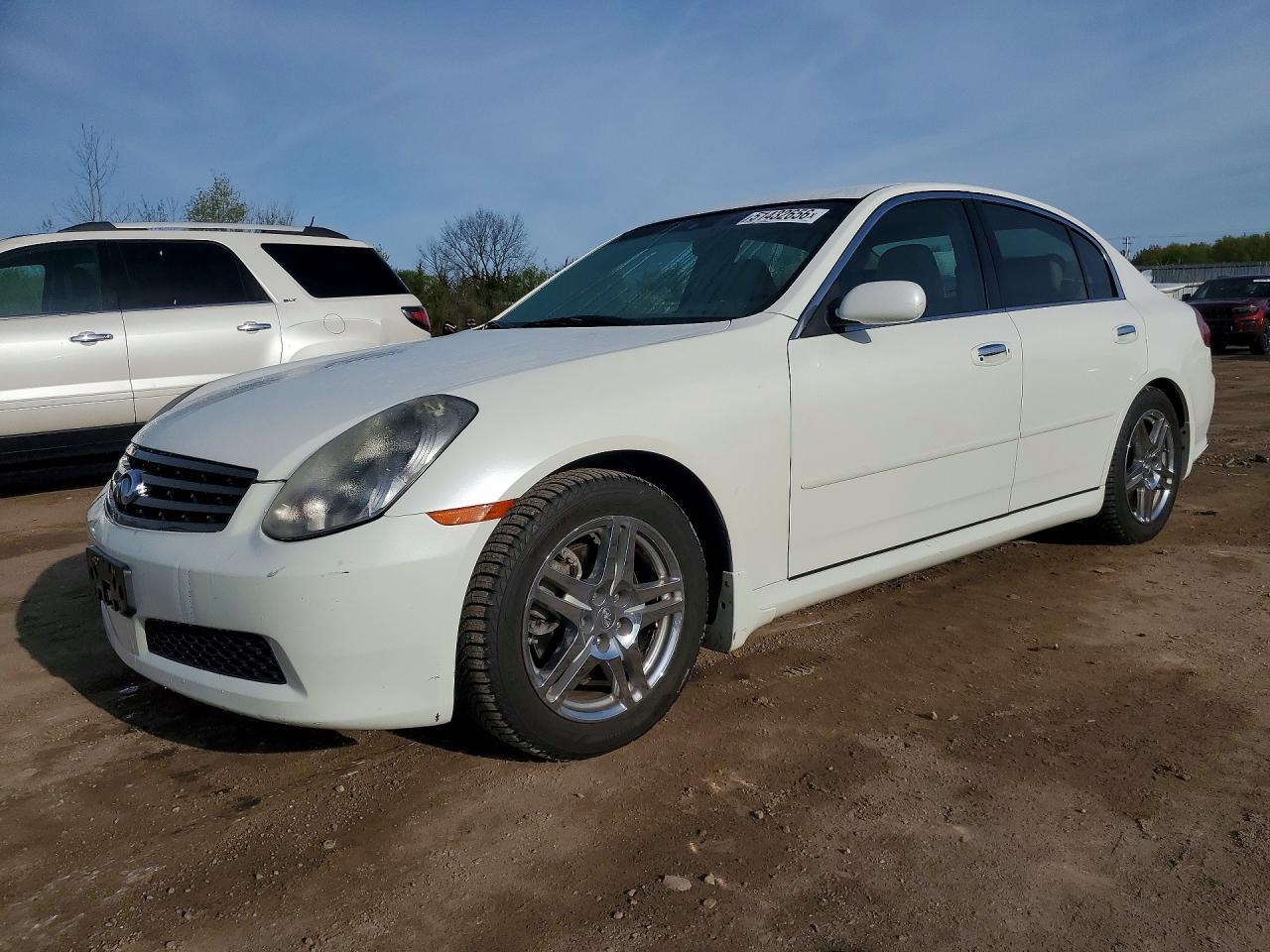 INFINITI G35 2005