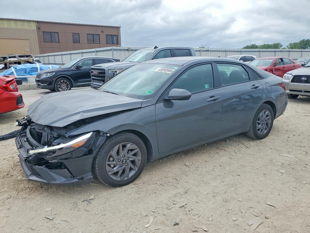 HYUNDAI ELANTRA 2024