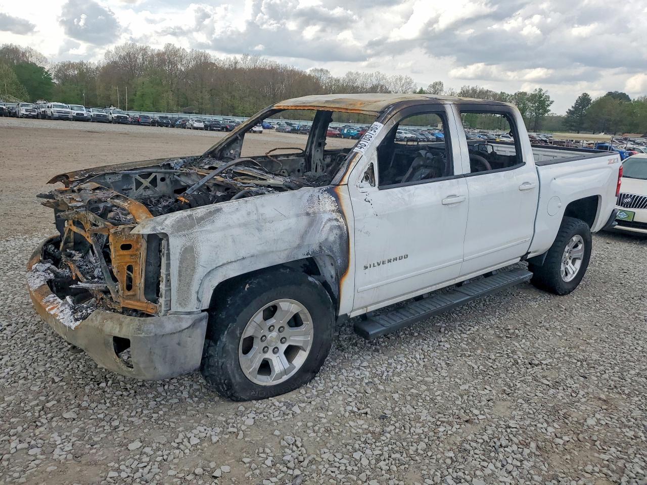CHEVROLET SILVERADO 2017