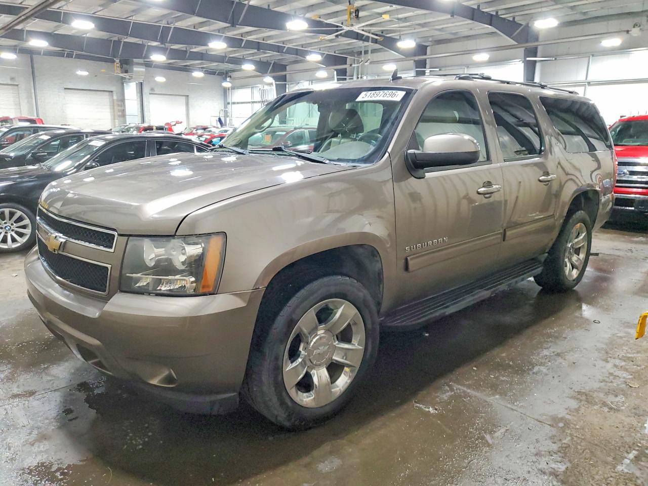 CHEVROLET SUBURBAN 2011