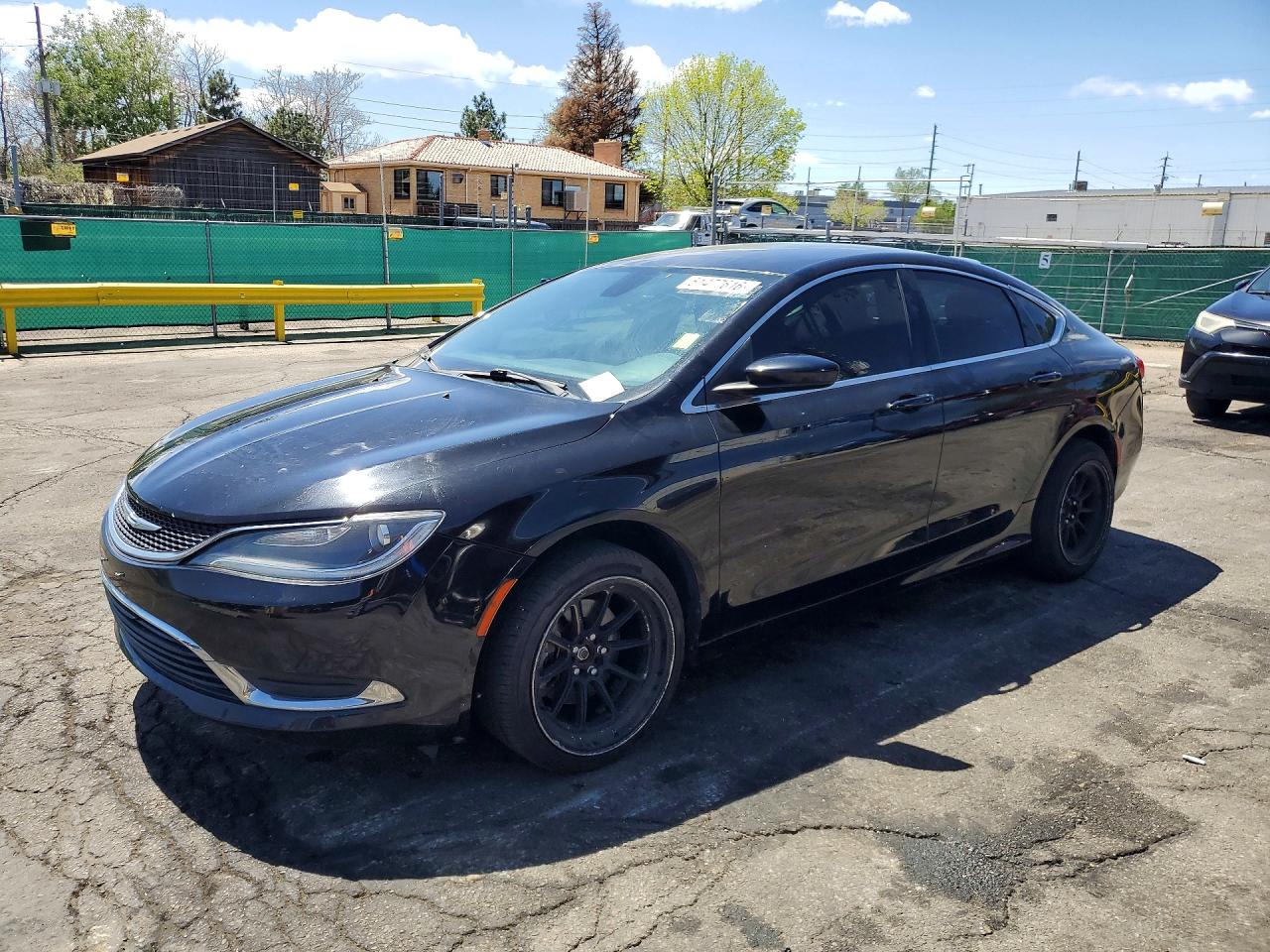 CHRYSLER 200 2015