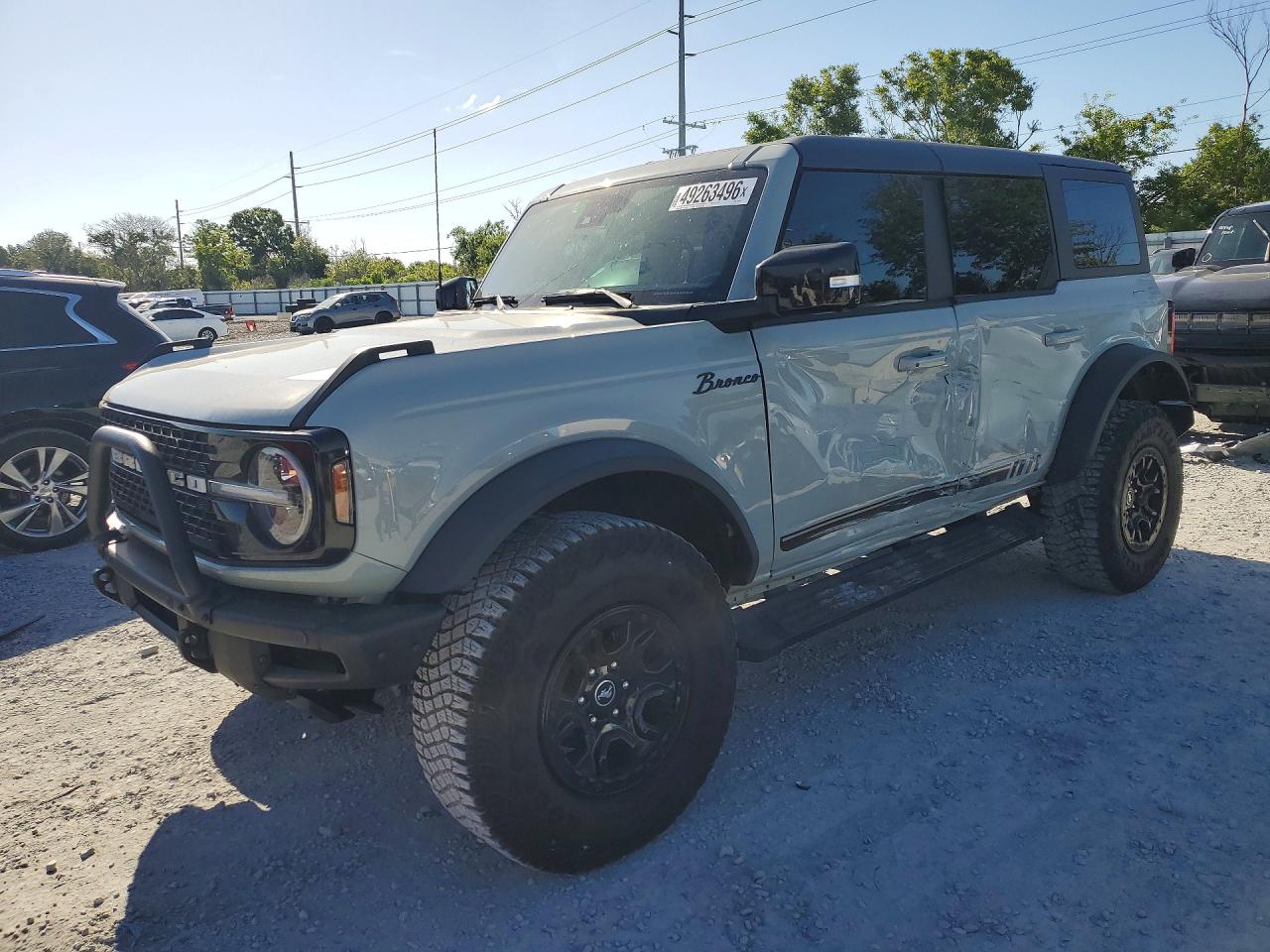 FORD BRONCO 2021