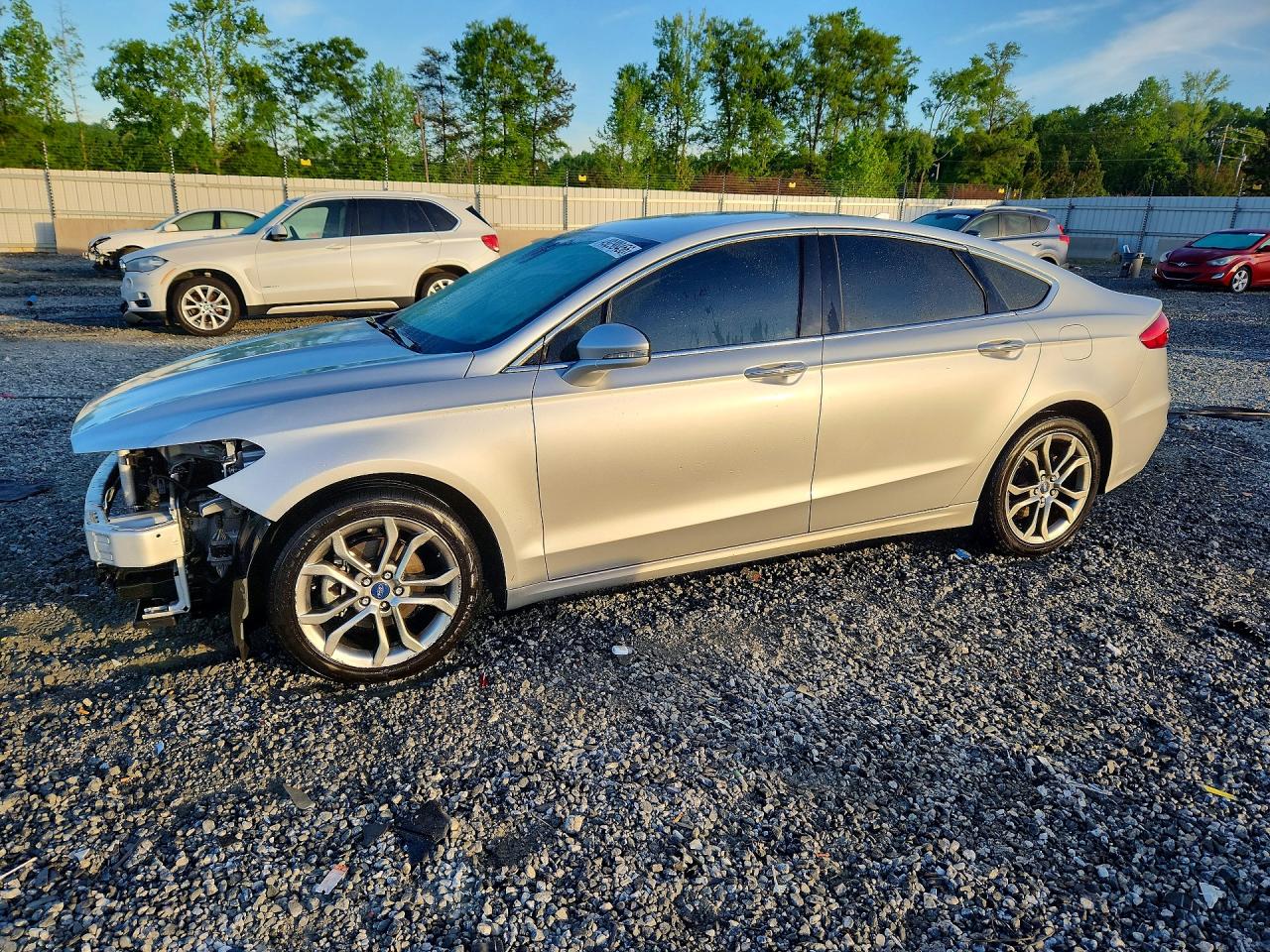 FORD FUSION 2019