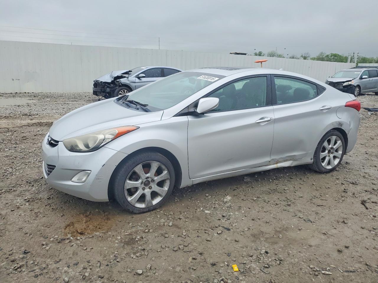 HYUNDAI ELANTRA 2013