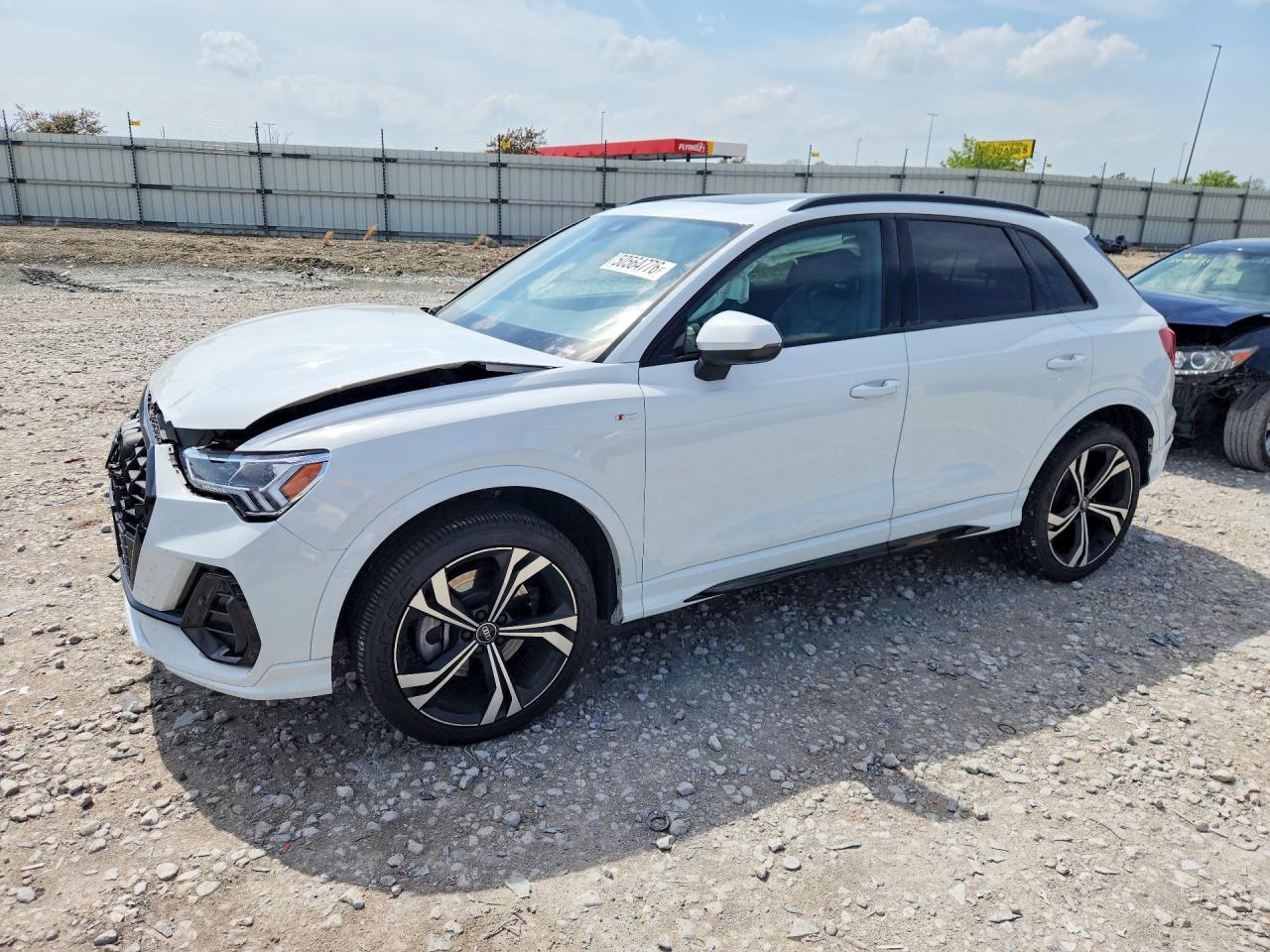 AUDI Q3 2023