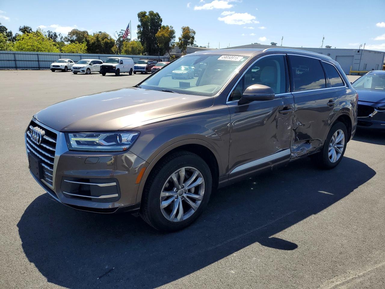 AUDI Q7 2017