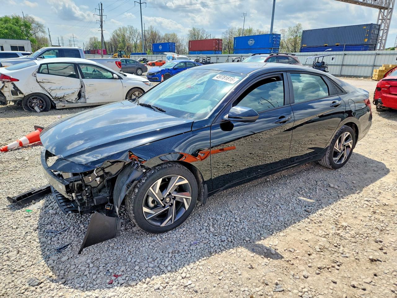 HYUNDAI ELANTRA 2025