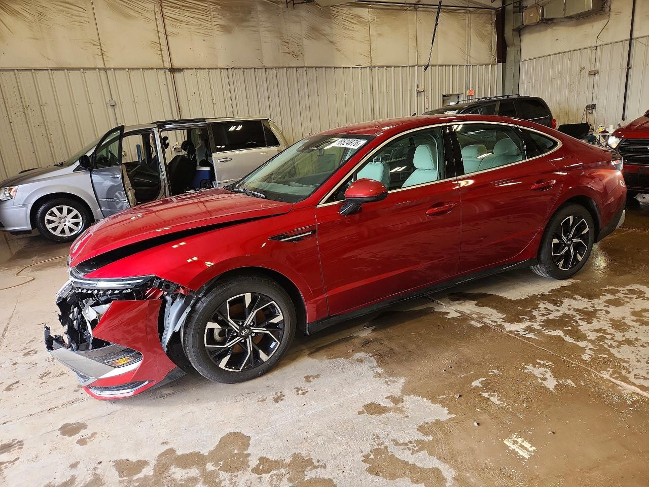 HYUNDAI SONATA 2024