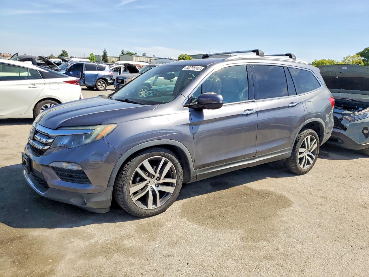 HONDA PILOT 2016