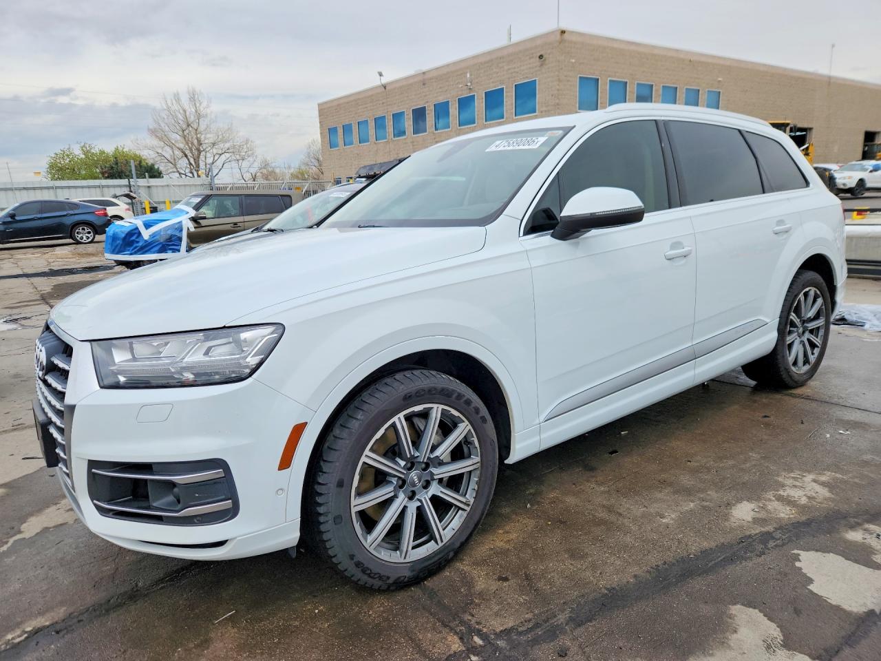 AUDI Q7 2019