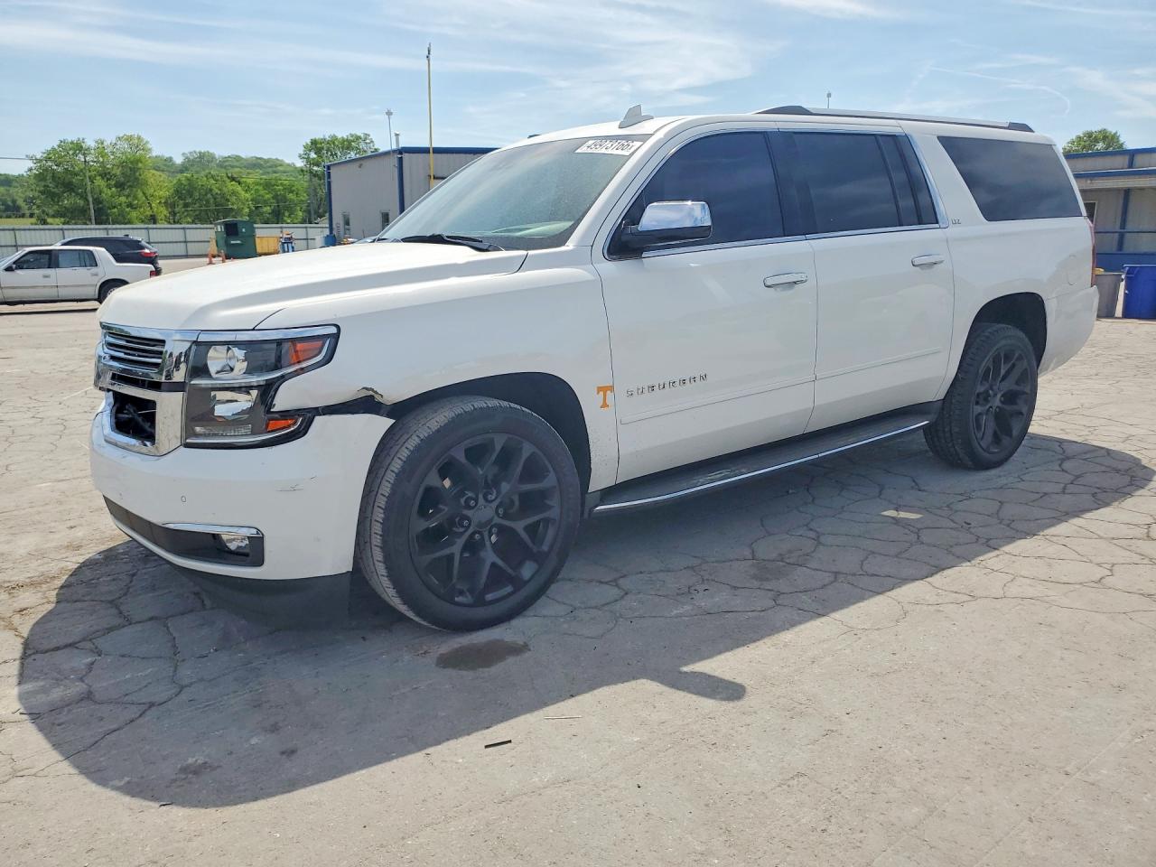 CHEVROLET SUBURBAN 2016