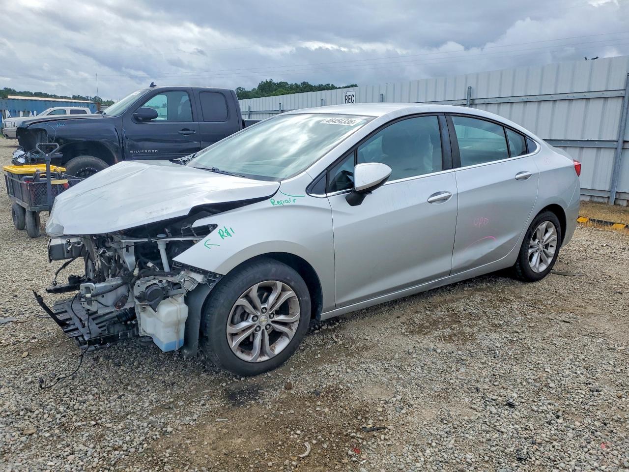 CHEVROLET CRUZE 2019