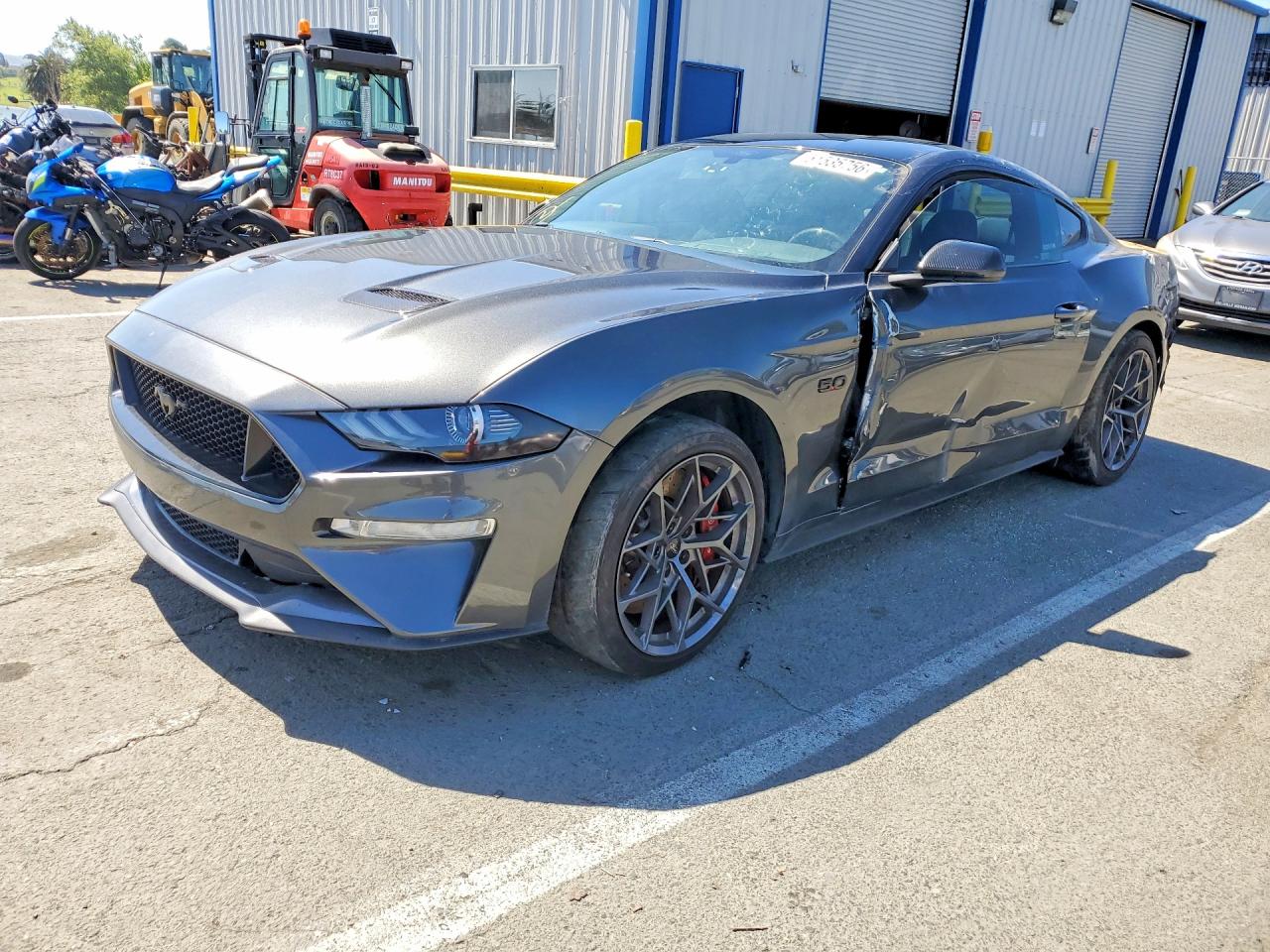 FORD MUSTANG 2018